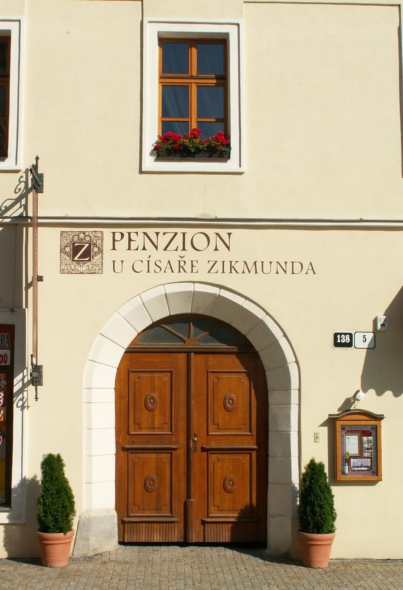 Penzion U Císaře Zikmunda Znojmo Exterior foto